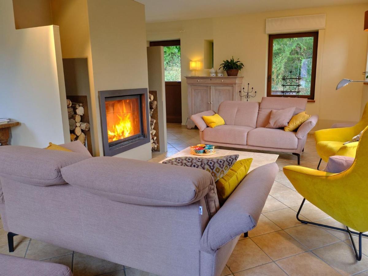 Quaint Holiday Home In Robechies Amid Meadows Chimay Luaran gambar