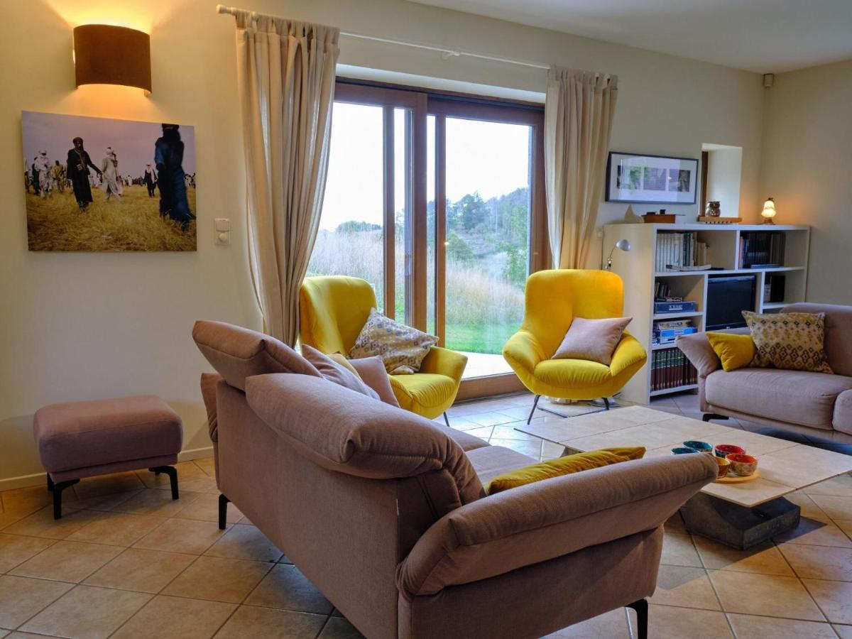 Quaint Holiday Home In Robechies Amid Meadows Chimay Luaran gambar