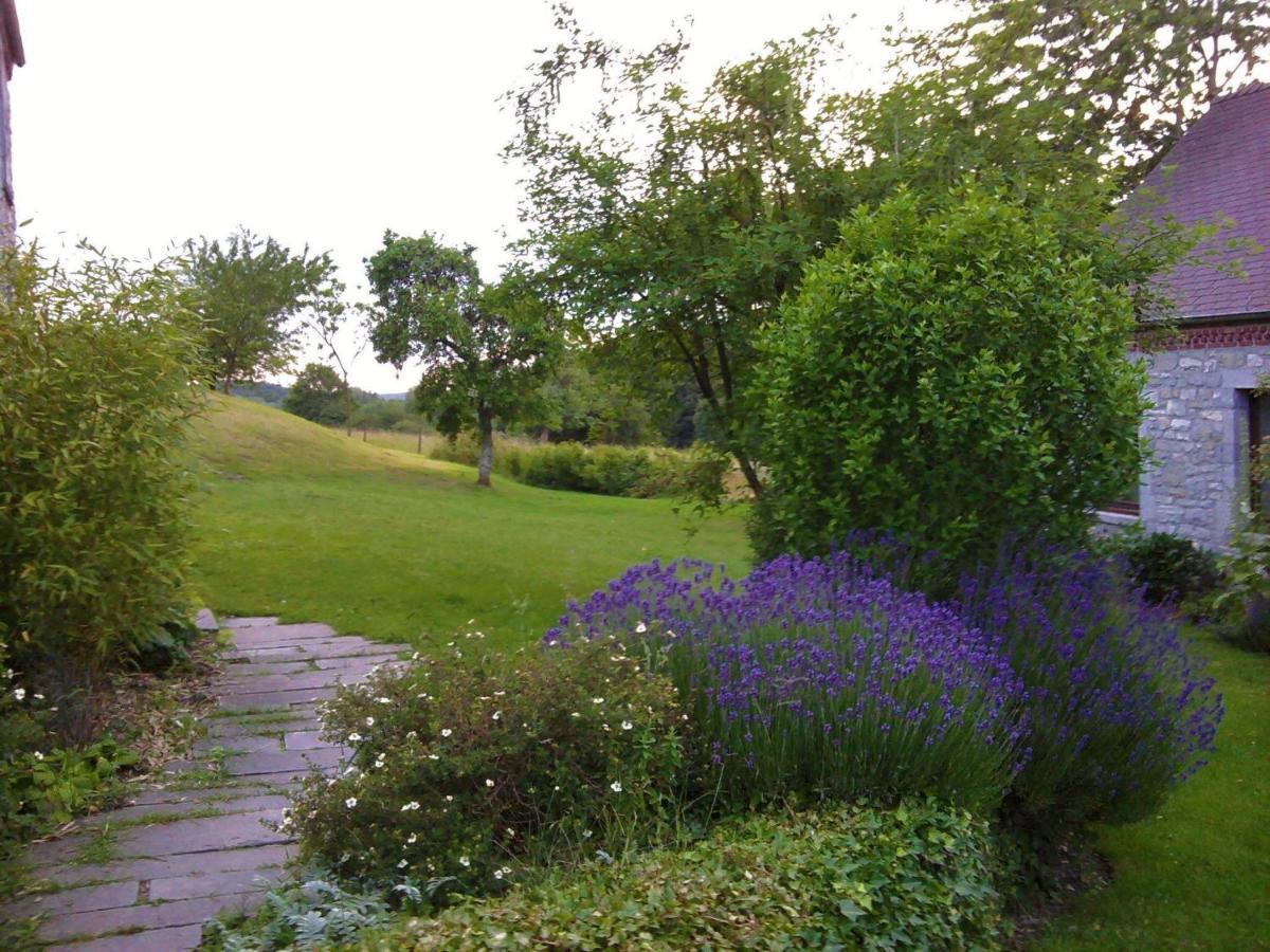 Quaint Holiday Home In Robechies Amid Meadows Chimay Luaran gambar